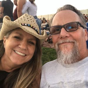 Meet your Posher, Robin